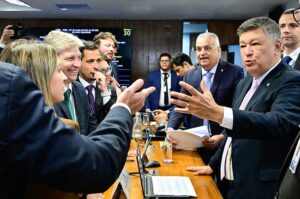 CPMI do INSS adia depoimento de Paulo Camisotti para esta tarde