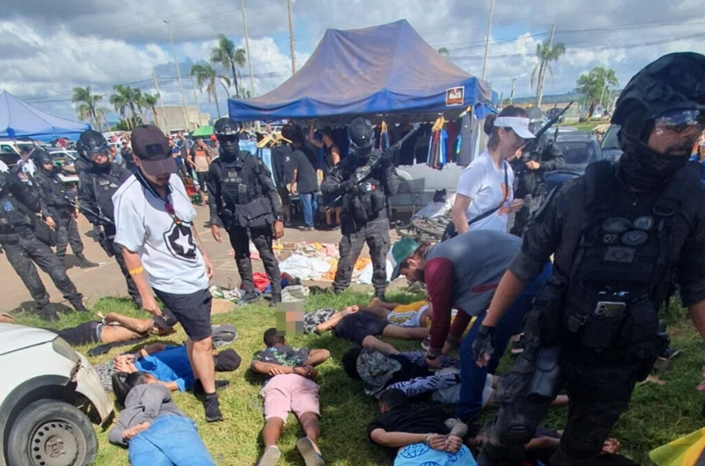 Operação da PCDF desarticula esquema de tráfico e prende 15 pessoas na Feira do Rolo em Samambaia Norte