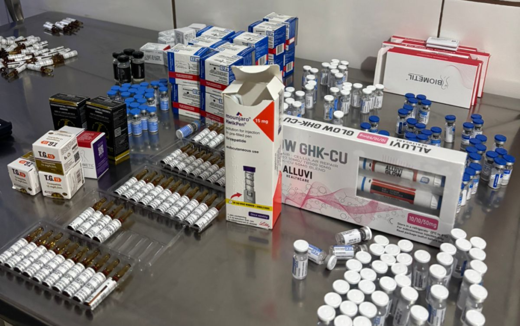 Vigilância Sanitária apreende medicamentos irregulares em clínica veterinária do DF