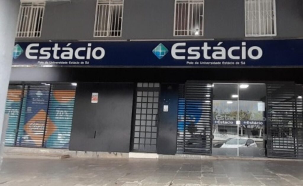 Justiça condena Estácio de Sá por atraso em entrega de diploma