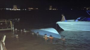 Lancha virou e prendeu vítimas que morreram entre SP e MG, diz testemunha