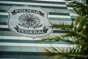 PF pede a prisão de analistas da Receita em Guarulhos e agrava crise entre os órgãos