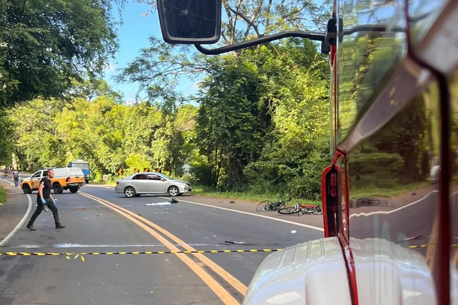 Duas ciclistas morrem após atropelamento em rodovia no RS; motorista é preso após fugir do local