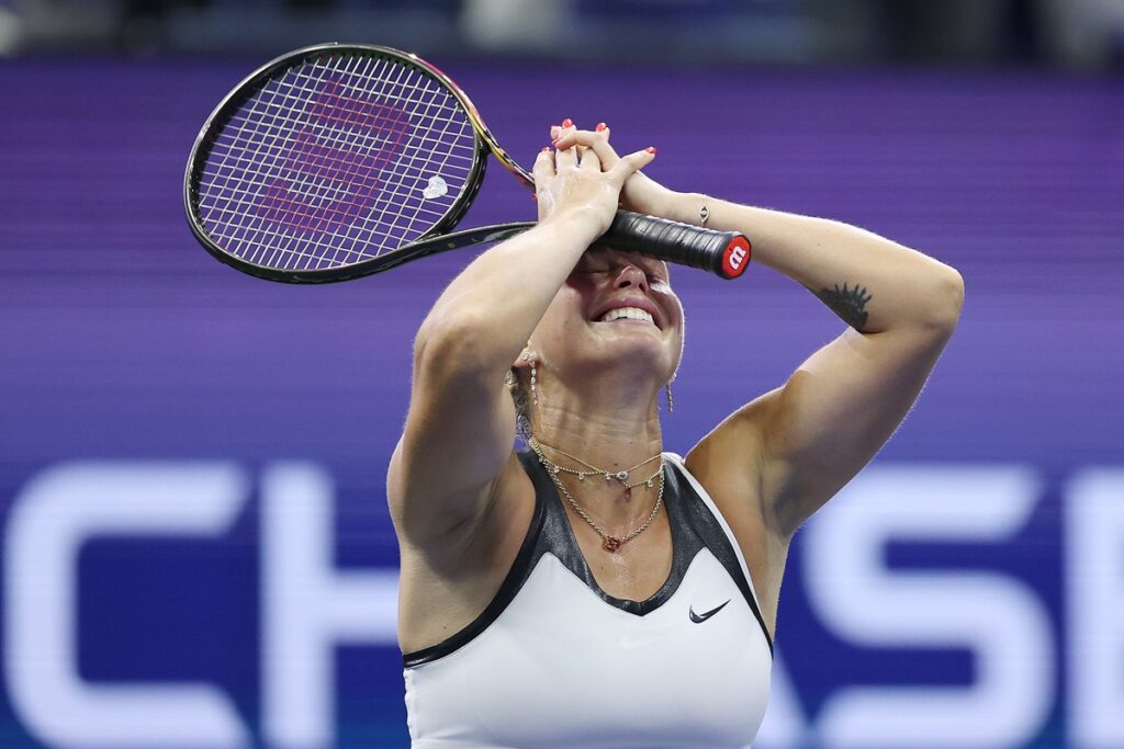 Sabalenka e Swiatek anunciam ausência no WTA 1000 de Dubai; confira - destaque galeria