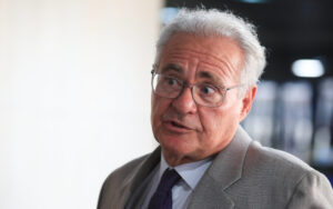 ‘Ideal seria começar trabalhos sobre Master com depoimento de Vorcaro’, diz Calheiros