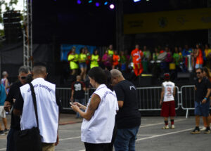 Vigilância Sanitária do DF apreende mais de 1,2 mil produtos irregulares no Carnaval