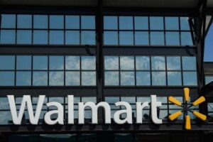 Walmart supera expectativas no 4º trimestre fiscal, mas guidance decepciona