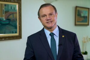 Senador critica revogação de decreto sobre hidrovias na Amazônia