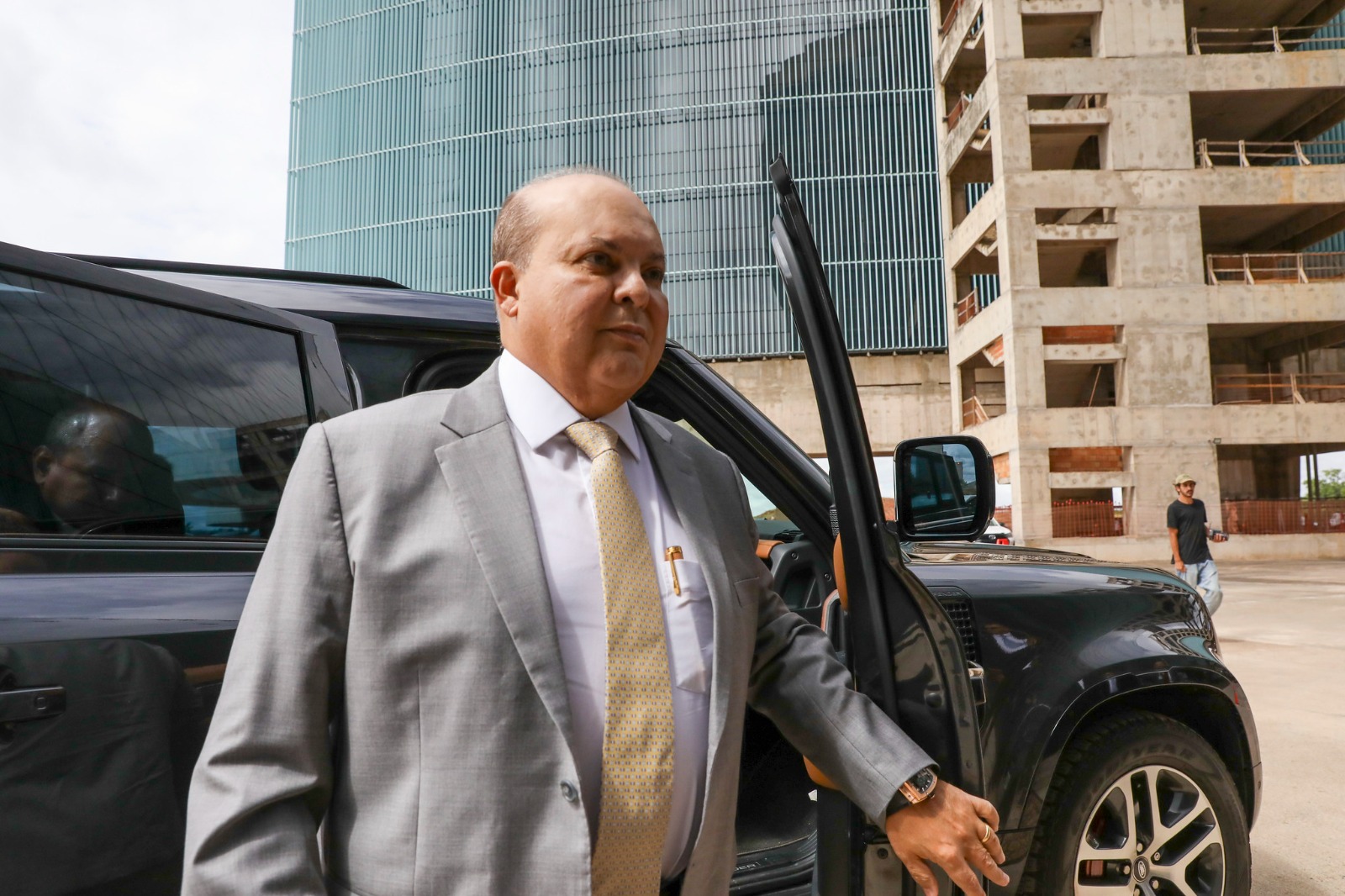 Ibaneis Rocha lamenta morte de adolescente após agressão