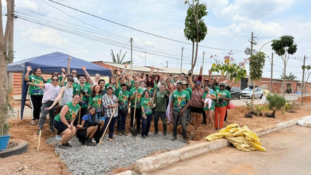 Projeto da UnB implanta jardim de chuva no Sol Nascente para enfrentar impactos climáticos