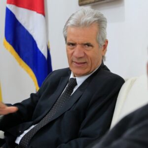 Embaixador cubano classifica bloqueio de Trump como política genocida