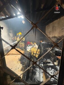 Incêndio atinge quarto de residência em Santa Maria, mas não deixa feridos