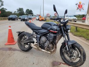 Motociclista fica ferido após colisão na Via Estrutural, no Guará