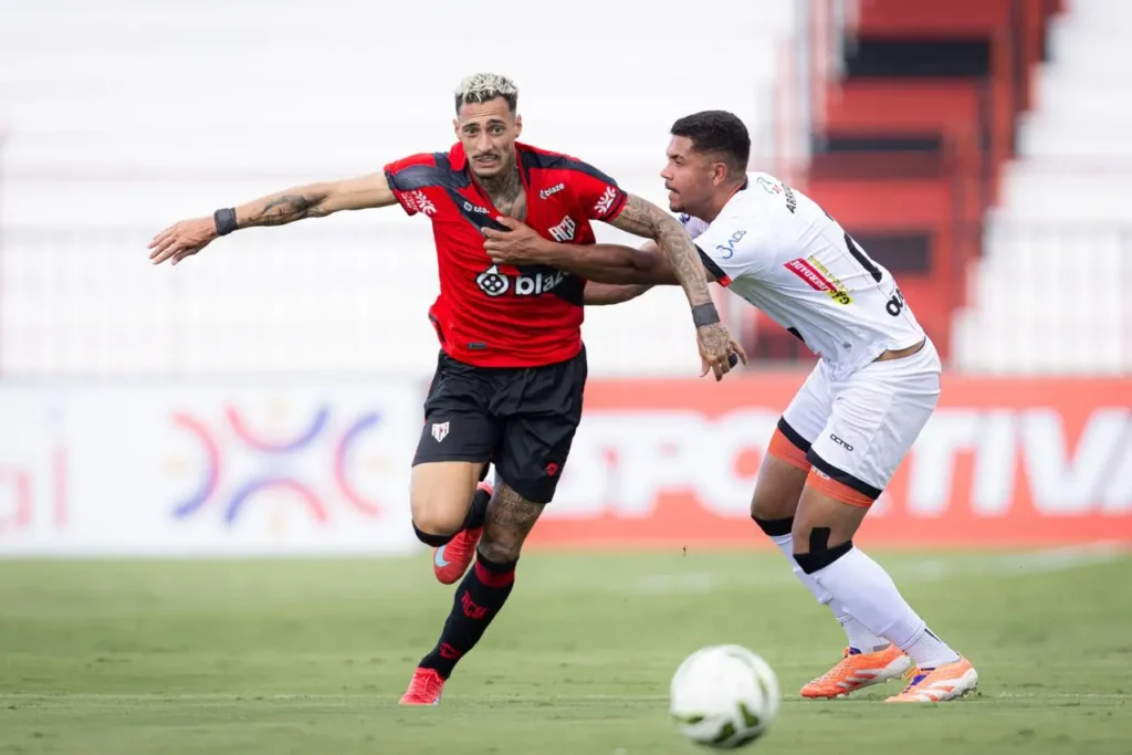 Atlético empata com a Abecat e garante classificação para a semifinal