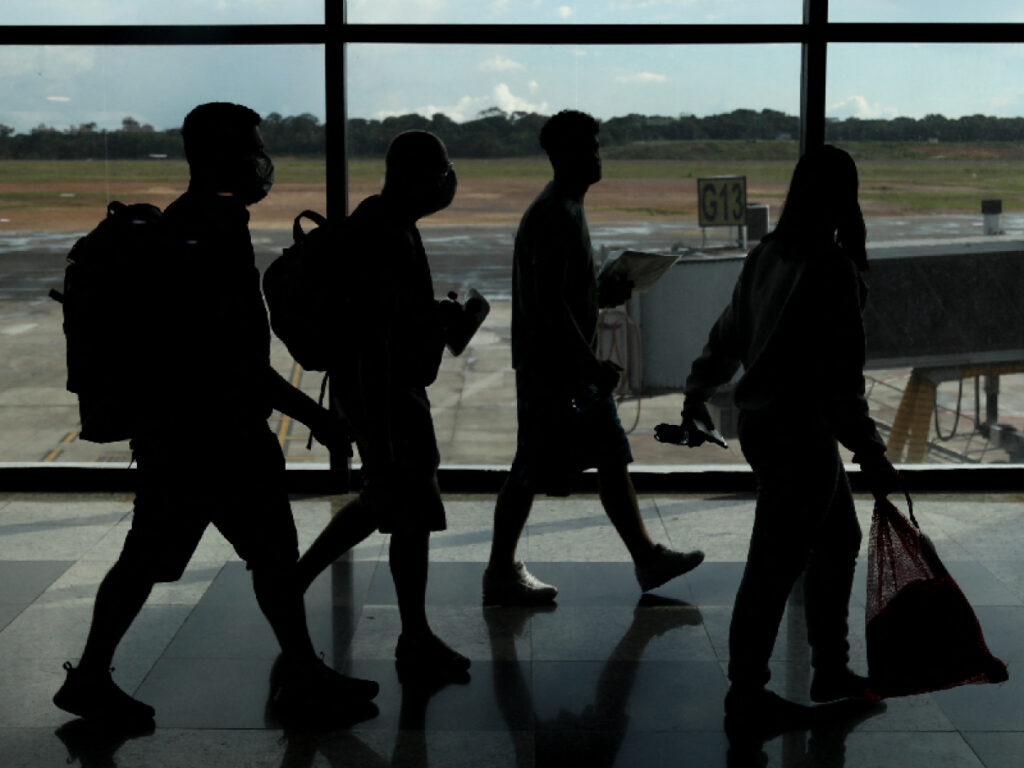 ONGs exigem rejeição de proposta da UE para acelerar deportações de imigrantes