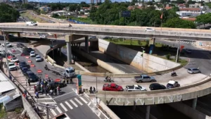 Complexo Jamel Cecílio recebe totens que fecham cancelas automaticamente em caso de alagamento