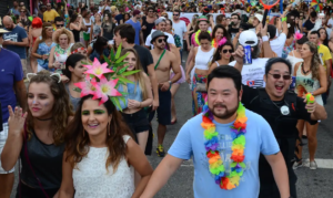 Dicas da SES-DF para hidratação e saúde no Carnaval de Brasília