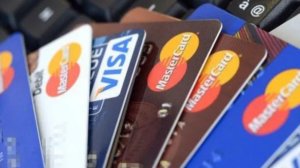 Setor de cartões movimenta R$ 4,5 trilhões em 2025, alta de 10,1% ante 2024, mostra Abec