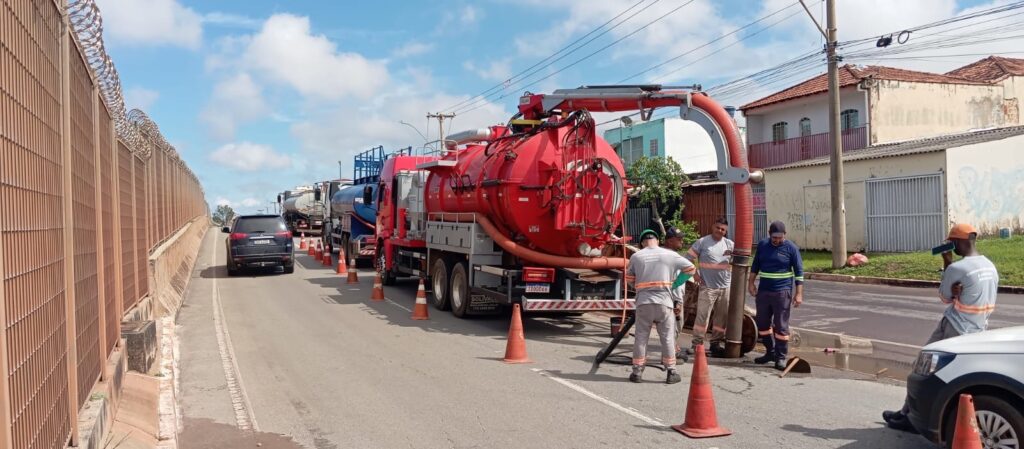 Ceilândia reforça prevenção a alagamentos com limpezas diárias e obras