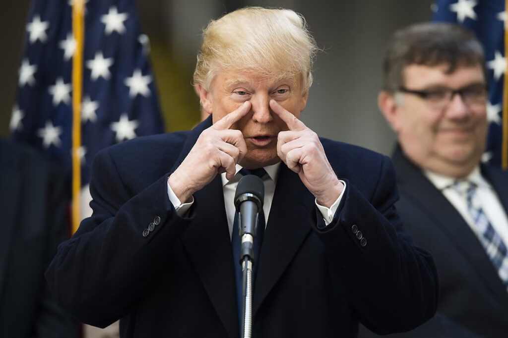 Trump revogará texto-base das normas contra mudança climática nos EUA