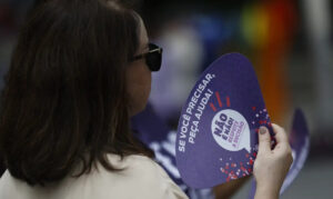 Pesquisa mostra que 47% das mulheres sofreram assédio no Carnaval