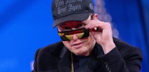 Musk cria império espacial --e problemão terrestre