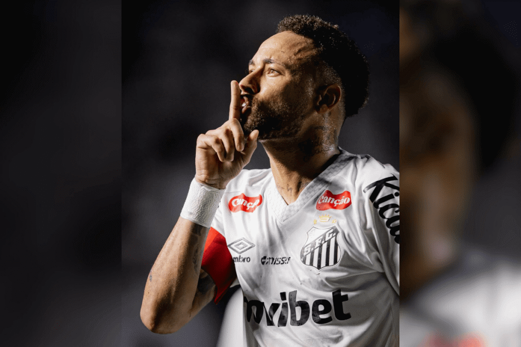 Neymar após marcar gol diante do Vasco pelo Brasileirão