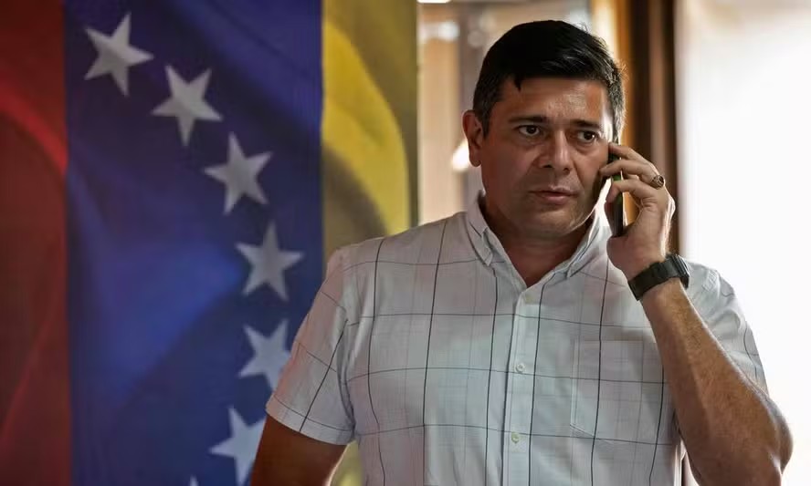 Líder opositor recebe liberdade plena na Venezuela após anistia