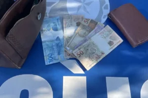 Mulher é presa por furtar dinheiro de amiga em bar de Porteirão