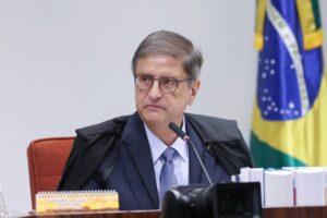 Gonet critica decisão de Dino sobre penduricalhos: ofende separação dos Poderes