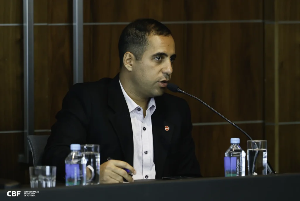 Dirigentes de Atlético, Goiás e Vila Nova opinam sobre mudança de formato da Série B