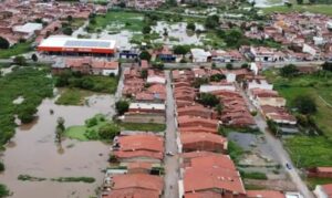 Inmet alerta para chuvas intensas no Norte e Nordeste neste fim de semana