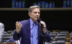 Discussão e votação de propostas legislativas. Dep. Marcelo Crivella (REPUBLICANOS - RJ)