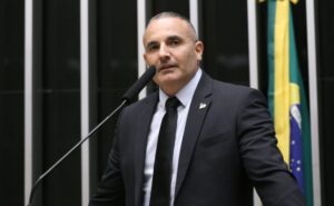 Discussão e votação de propostas legislativas. Dep. Delegado Palumbo (MDB-SP)