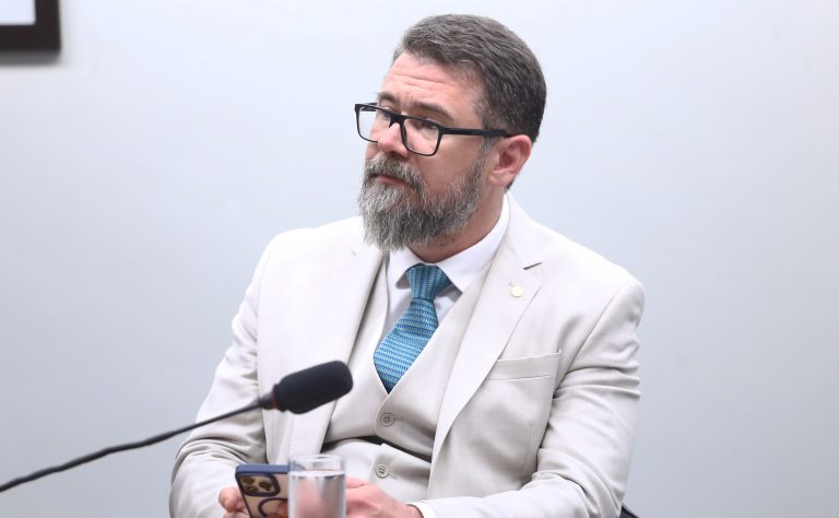 Conselho de Ética ouve deputado por ofensas ao presidente da Câmara