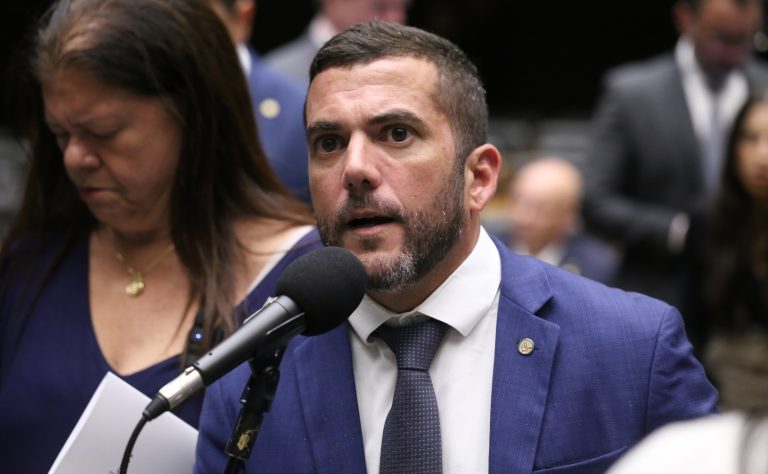 Discussão e votação de propostas legislativas. Dep. Carlos Jordy (PL - RJ)