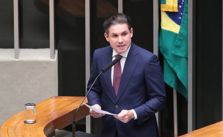 Hugo Motta define prioridades legislativas para 2026 na Câmara