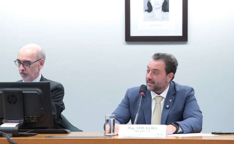 Átila Lira é eleito presidente da Comissão de Ciência, Tecnologia e Inovação da Câmara - Notícias