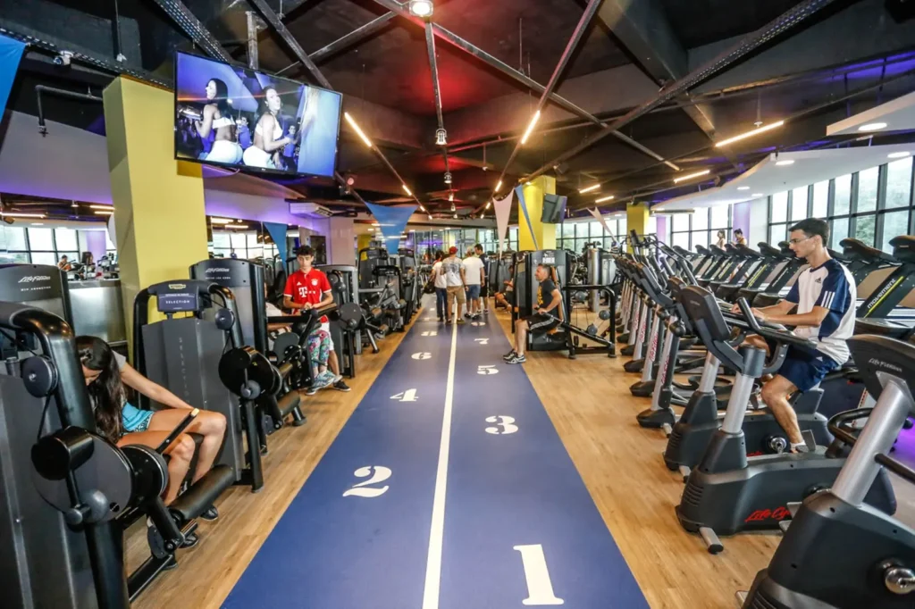Academias da Bluefit são interditadas em Goiás; saiba o motivo