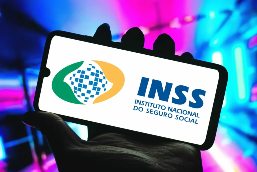 INSS retoma atendimento presencial após manutenção tecnológica
