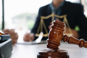 Estados gastam R$ 93,2 bilhões com sistema de justiça em meio à onda de ‘penduricalhos’