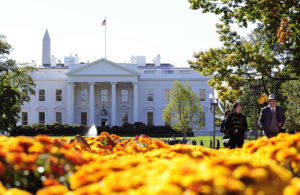 Congresso dos EUA enfrenta nova paralisação orçamentária devido ao controle de imigração