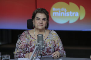 Ministra Márcia Lopes defende diálogo contra violência à mulher