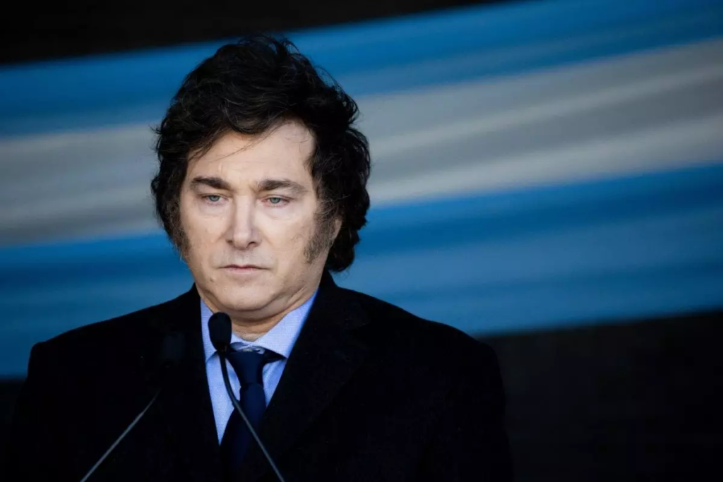 Milei ante o dilema de negociar com a China e agradar a Trump