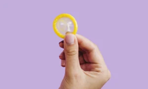 Atletas dos Jogos Olímpicos de Inverno esgotam estoque de dez mil preservativos em apenas três dias