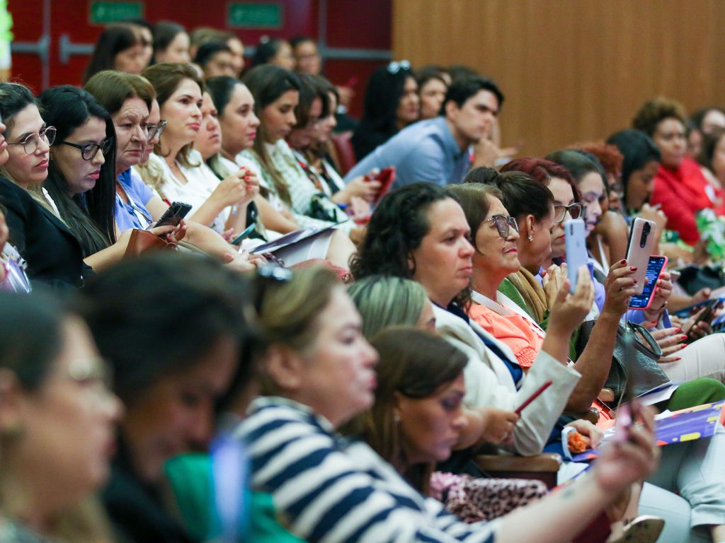 Distrito Federal destaca avanços em políticas para mulheres em reunião nacional