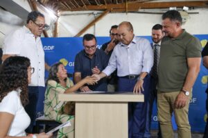 Restaurante Palhoça no Guará é regularizado após 48 anos