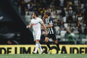 Imagem colorida da partida entre Atlético-MG x América-MG