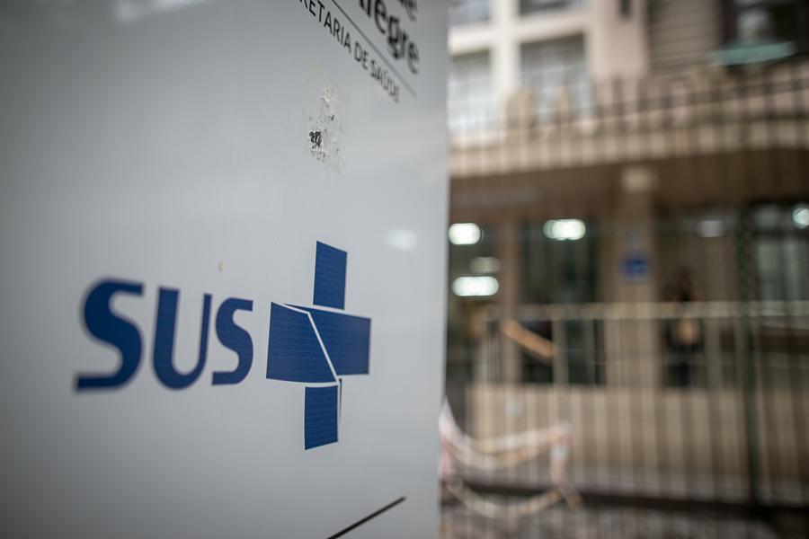 Projeto de lei propõe terapia com animais no SUS para inclusão de deficientes