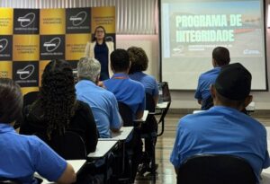 Empresa de ônibus capacita equipes para reforçar integridade e transparência no transporte